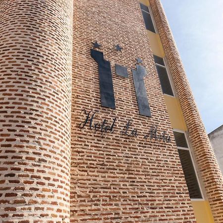 Hotel La Mota By Punta25 Hotels Group Medina del Campo Εξωτερικό φωτογραφία
