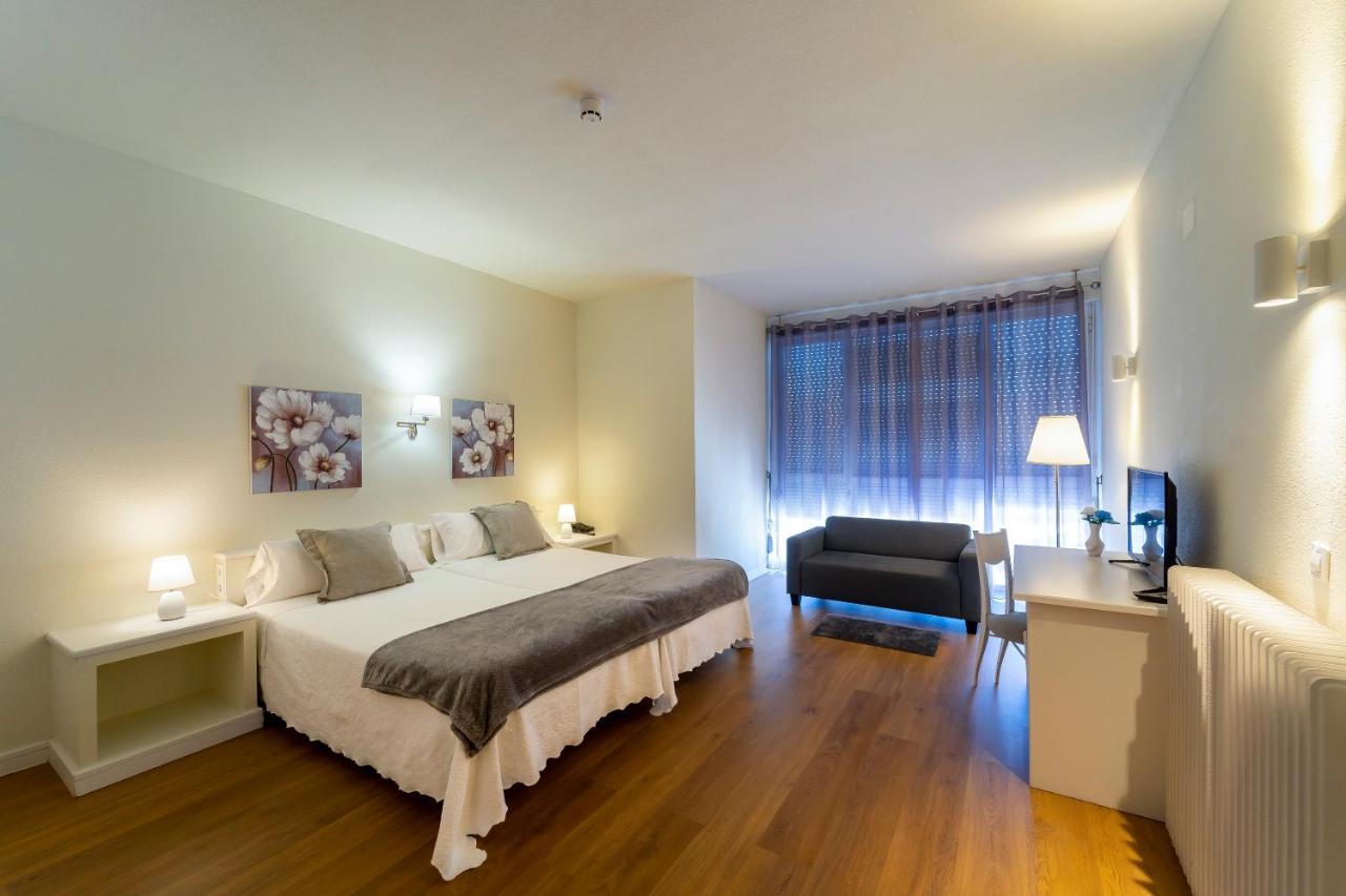 Hotel La Mota By Punta25 Hotels Group Medina del Campo Εξωτερικό φωτογραφία